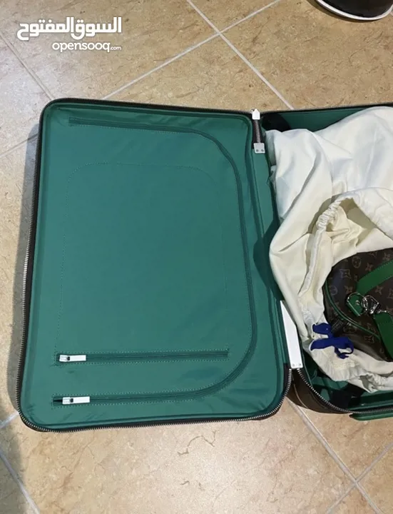 Louis Vuitton Travel Medium Sized Suit Case/ Hand Carry!! **1:1 Highest Quality Available**