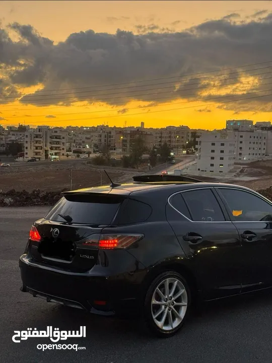 ليكزز ct200 موديل 2012 للبيع