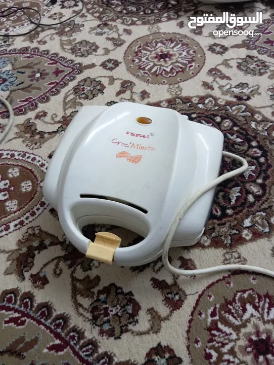 للبيع مكينة قهوة  وصانع سندويش