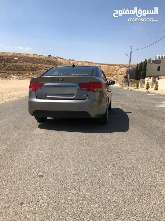كيا فورتي 2010 مواصفات فل si