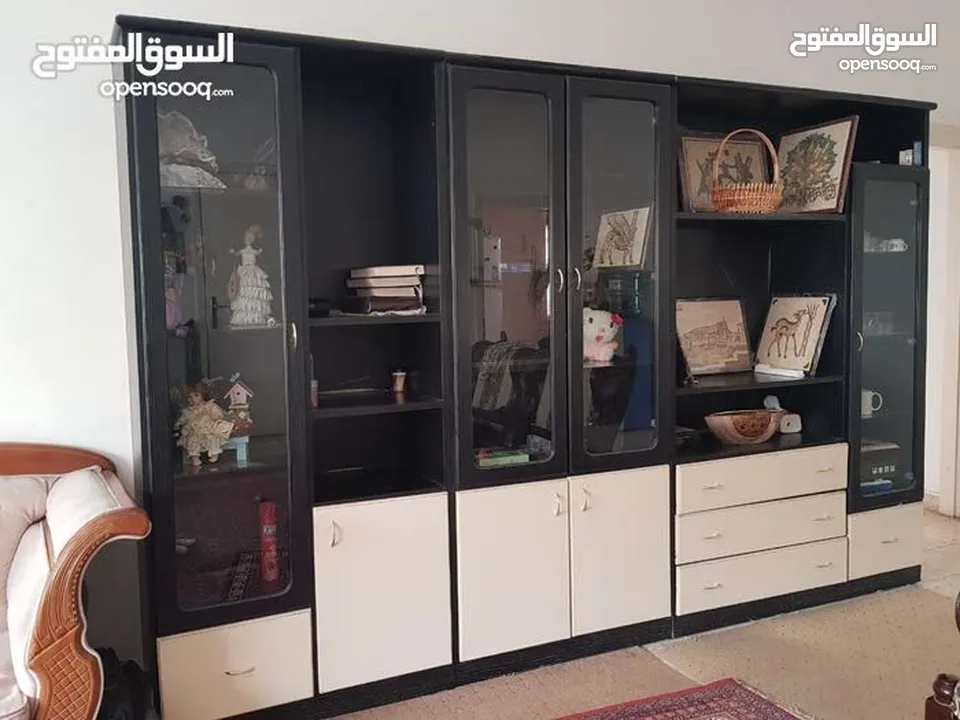 بوفية نظيفه متعدده الخدامات
