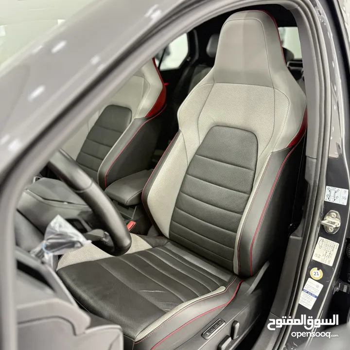 VW GOLF GTI MK8 النسخة المميزة بالسعر المميز