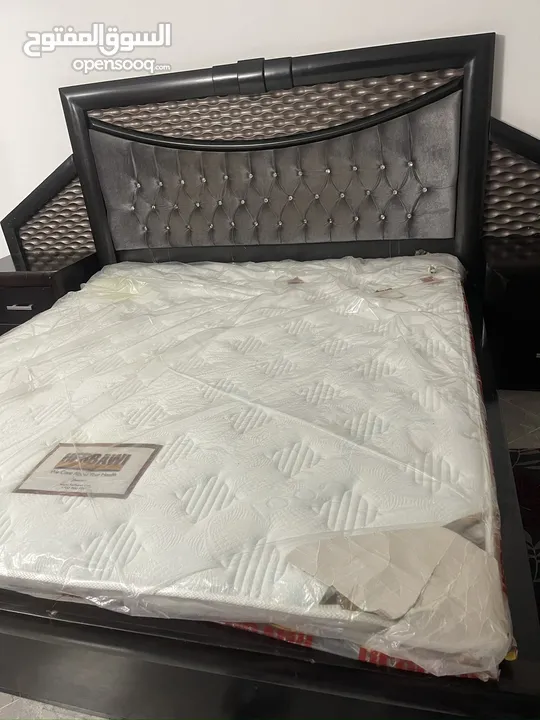 غرفة نوم كاملة + فرشة حرباوي شبه جديدة فاخرة