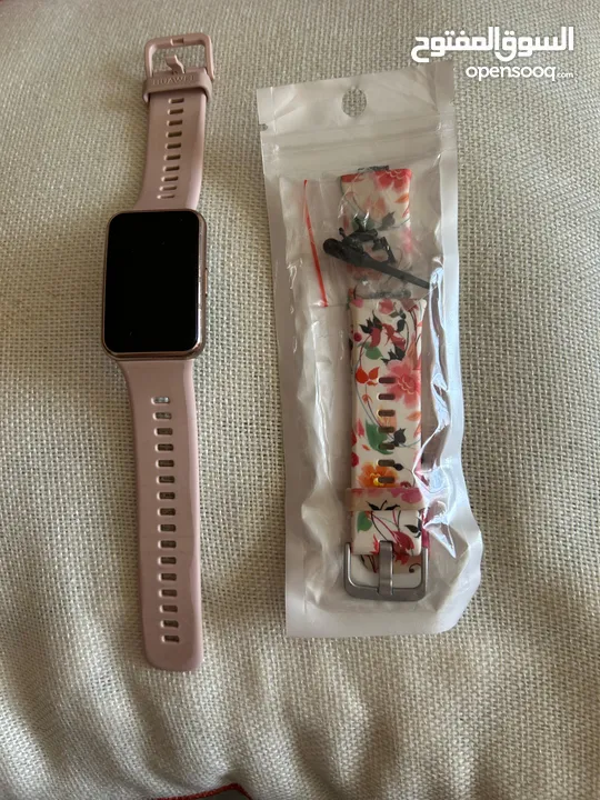 ساعة هواوي watch fit بحالة ممتازة