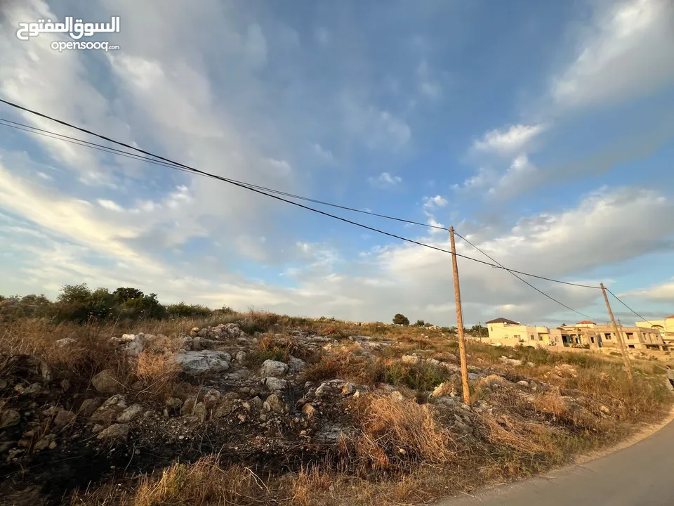 ارض سكنية للبيع بمساحة 1200متر