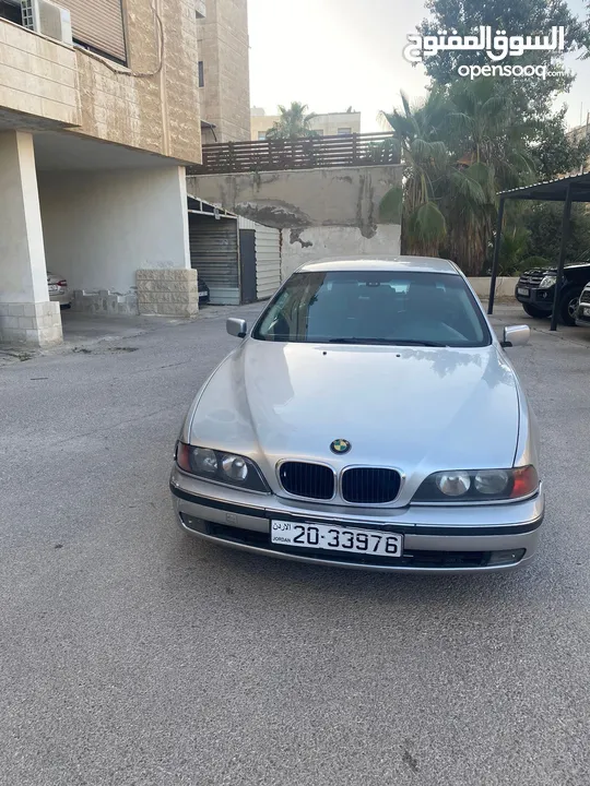 BMW 2000 520 i