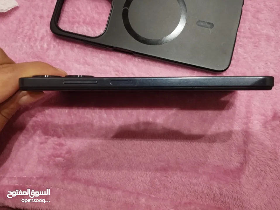 هاتف ايتل A50 جديد استعمال خفيف لمدة 4 شهور فقط للبيع بسعر 2800 قابل للتفاوض مش هنختلف عن اي شي