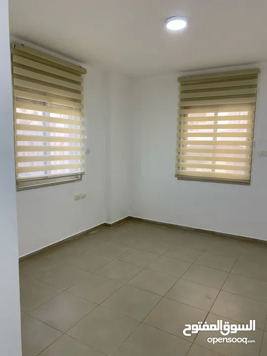 شقة مطله في روابي بمساحة 182 متر جاهز للسكن