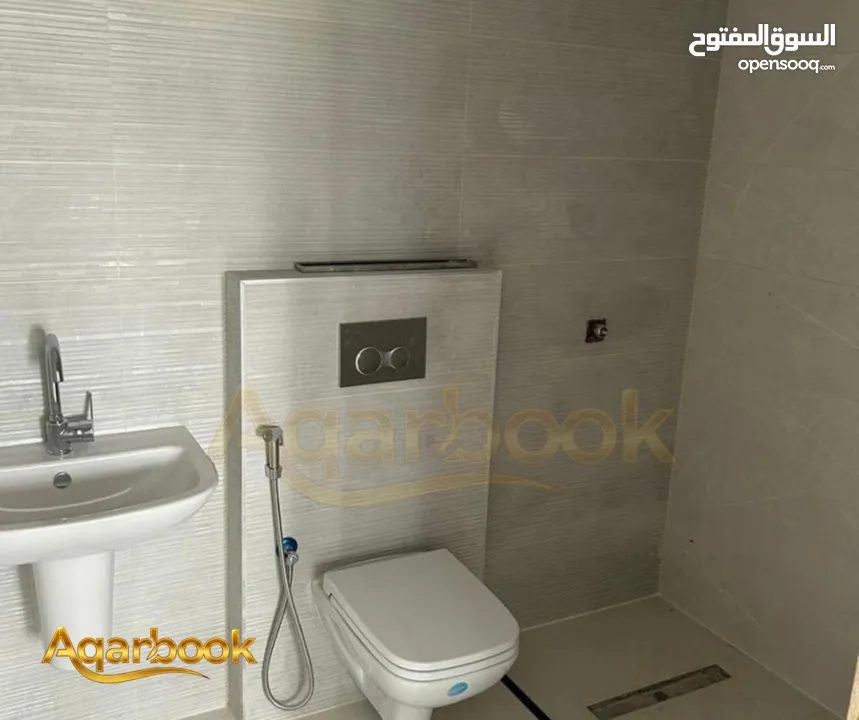 شقتين مميزات للبيع عين منجد – تحت شارع المهندسين