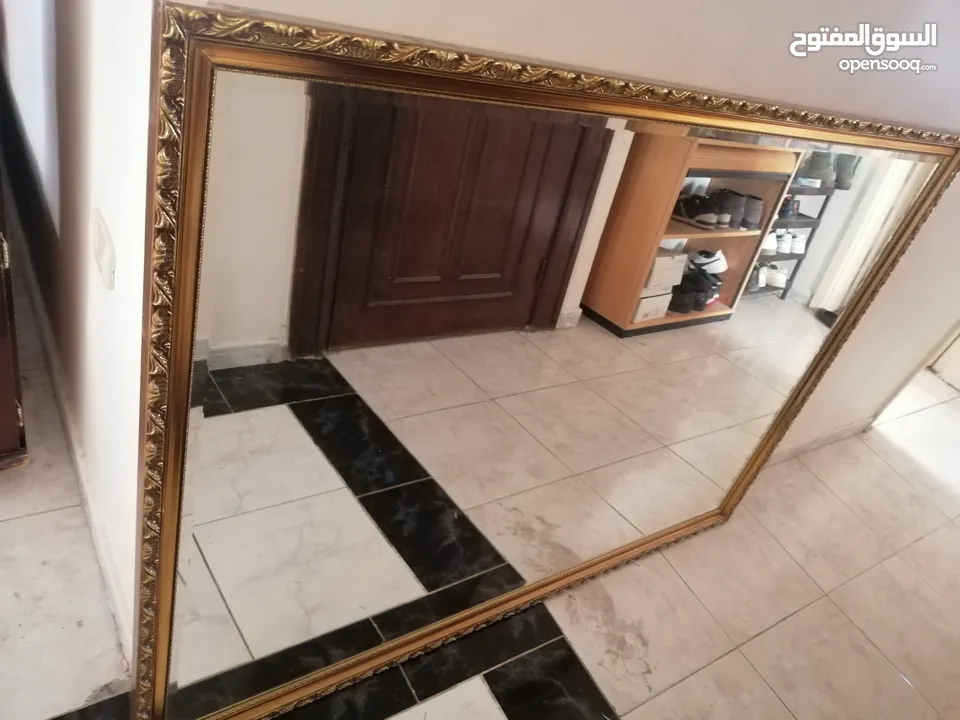 مراية بوفيه كبيره