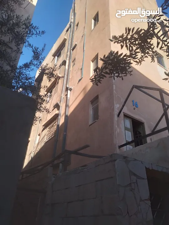 عمارة سكنية للبيع