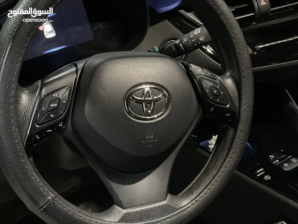 ‎2020 Toyota C-HR full electric