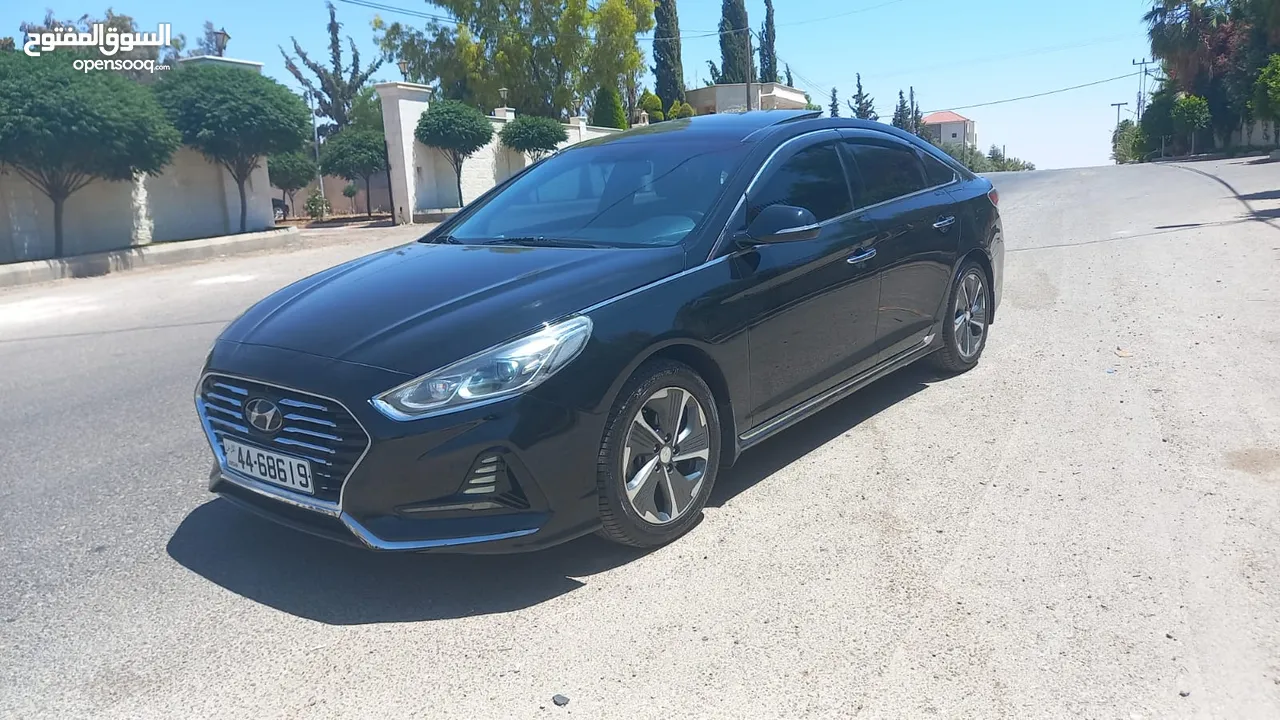 هونداي سوناتا 2018 فحص 3 جيد لون اسود ملوكي فل الفل اعلى فئة بانوراما بسعر مغري قابل للبدل