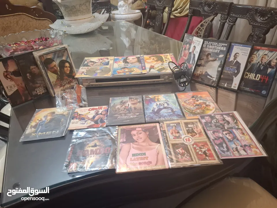 جهاز DvD ياباني HDMI Pioneer مع 32 فلم بدون رموت