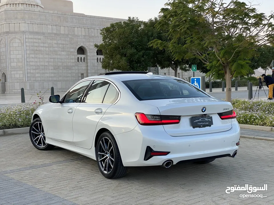BMW 2019 330 i