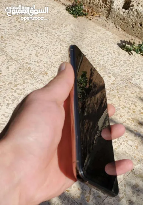 ايفون xs max للبيع او البدل