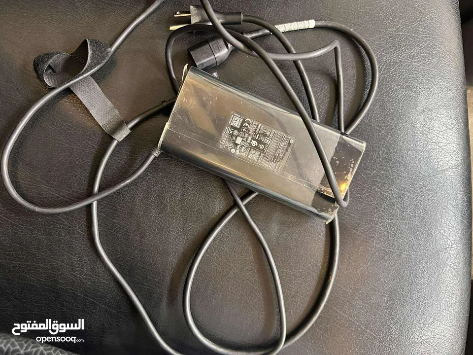 لابتوب قيمنق نضيف استعمال اقل من شهر