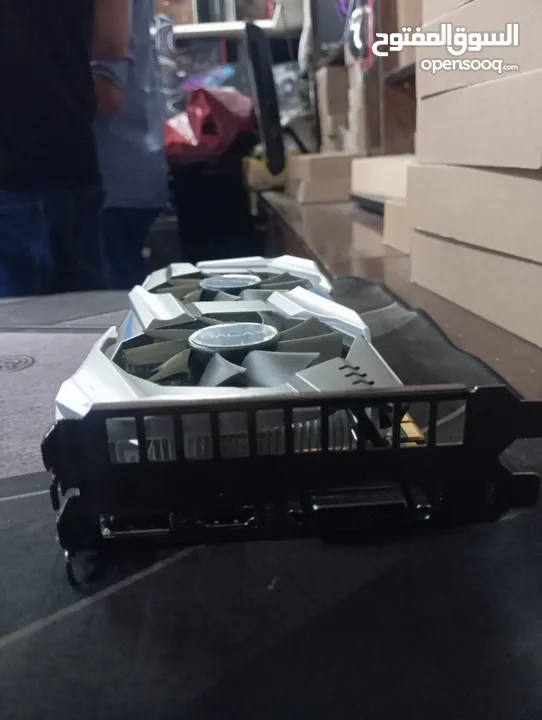 كرت شاشة MSI GTX 1660 SUPER (6GB) مناسب للفئات المتوسطة بلمع كرتونة ما شاء الله مبارك لصاحب النصيب