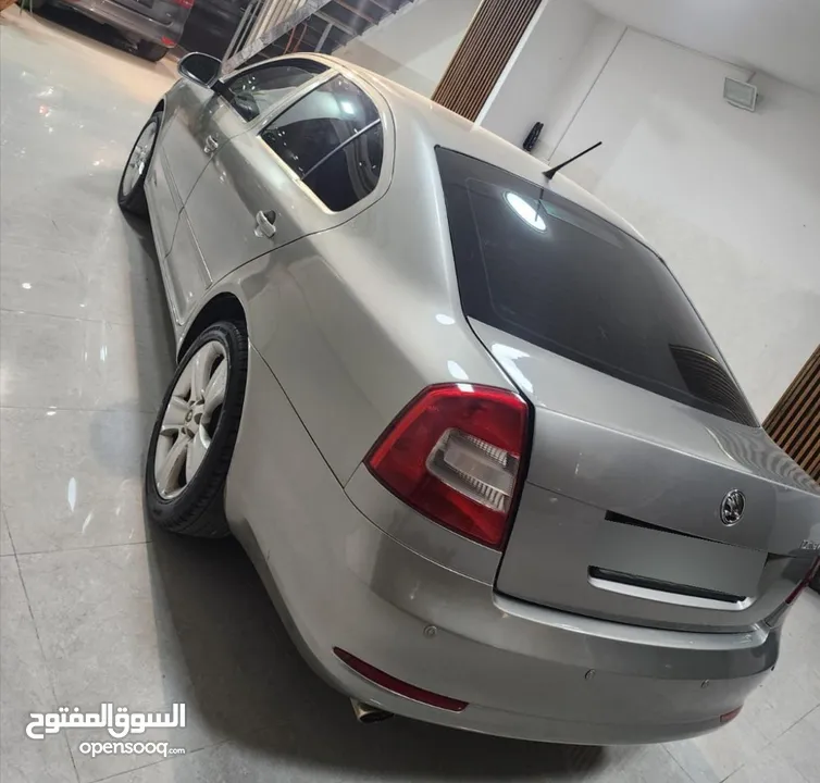 للبيع سكودا رمش
