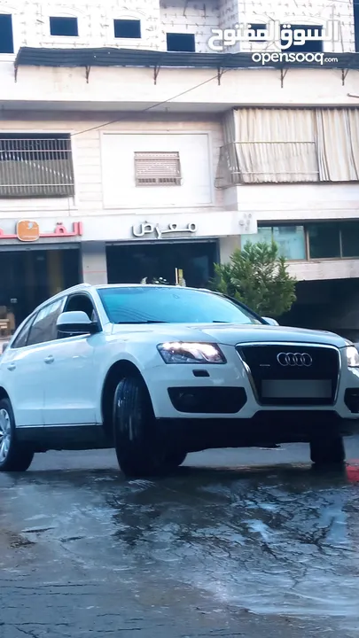 اودي Q5 اتماتيك 4*4 بانورااما