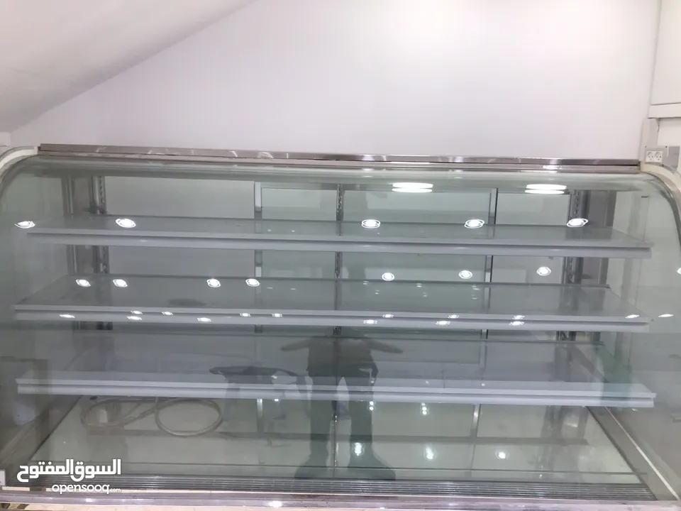 تلاجة  تجاري