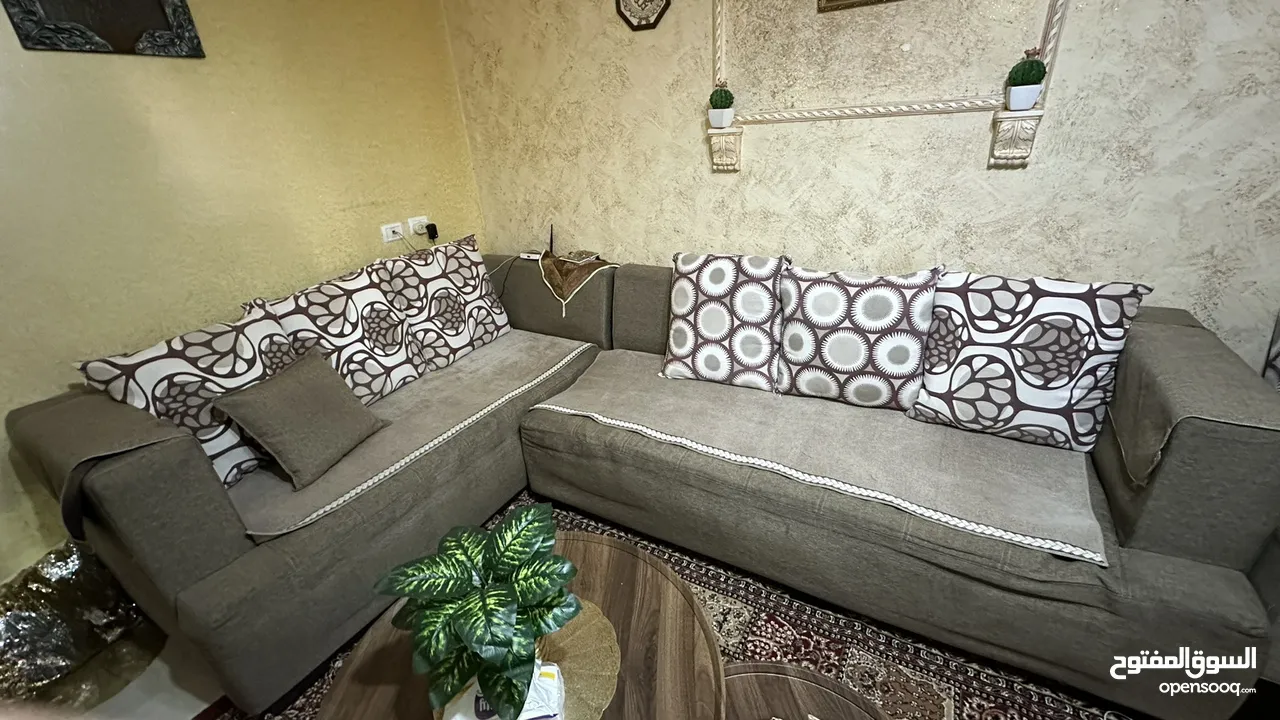 طقم كورنر (زاوية) للبيع مستعمل حالته جيدة