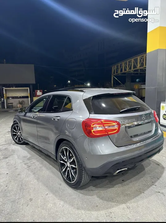 مارسيدس بنز gla 200