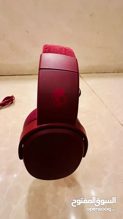 سماعة skullcandy crusher بحالة الجديده