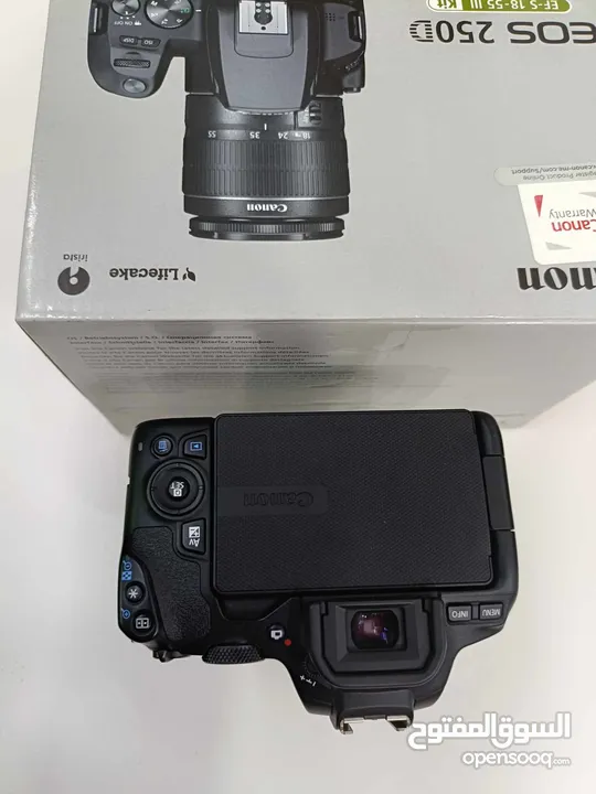 Canon 250D +lens 18-55lll