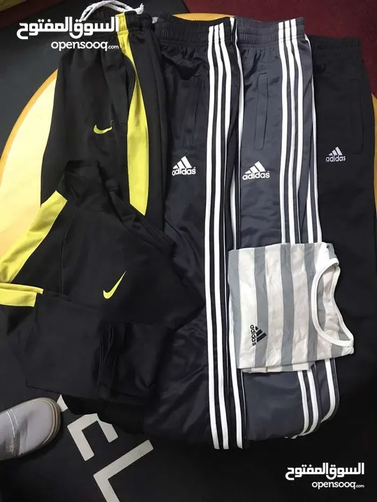 صاحب النصيب راح يدعيلي  مرفق بعض الصور المتوفرة والموقع لا يسمح بأكثر من 30 صورة .. ولا زر ناقص