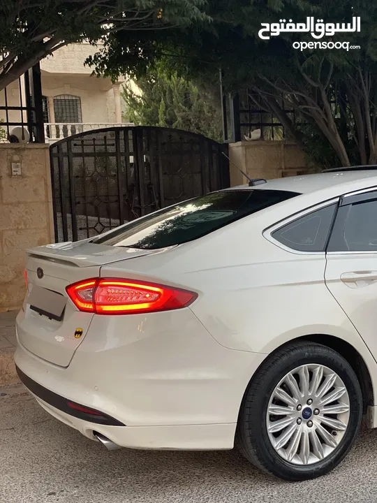 فورد فيوجن فل كامل فحصها 5 نجوم