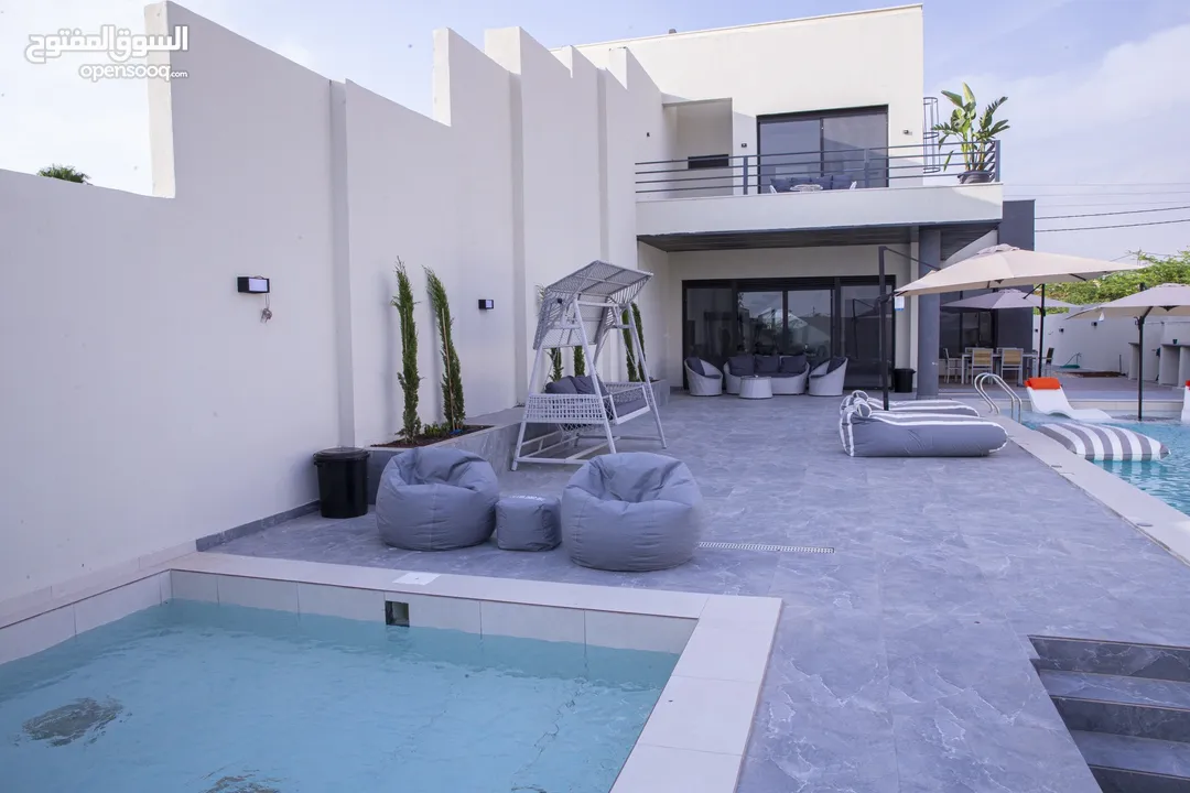 تجربة الفخامة والراحة : احجز شاليهك الآن واقضي اجازتك بكامل الخصوصية والرقي The gray villas