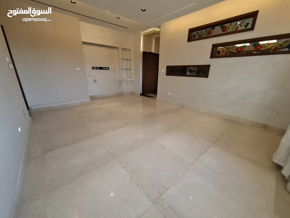 شقة شبه مفروشة للإيجار ( Property 43386 )-175083958