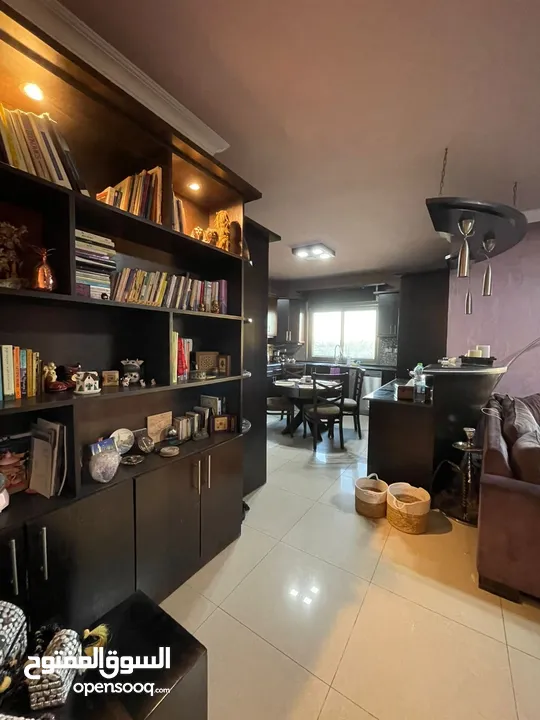 شقه مفروشة بالكامل للايجار