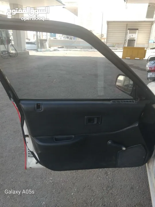 هوندل سيفيك موديل 90 honda civic  بسعر 1500 ارجو التواصل من الجاديين فقط لا غير للمعاينة.