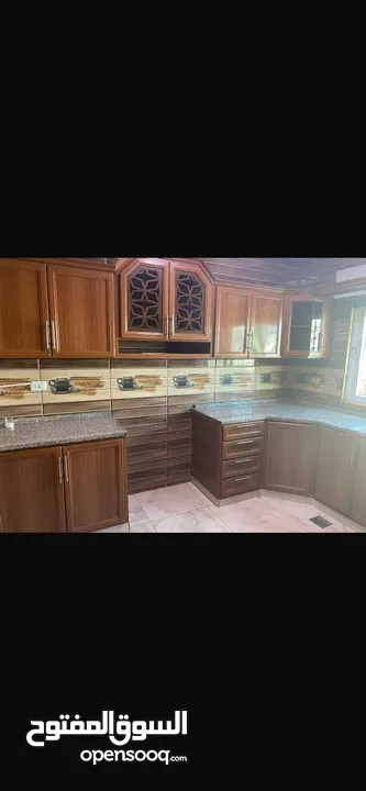 شقه طابق ارضي للبيع البنيات خلف جامعة البترا