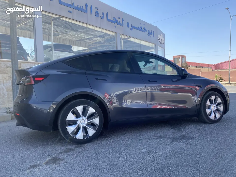 TESLA Y LONG RANGE 2021