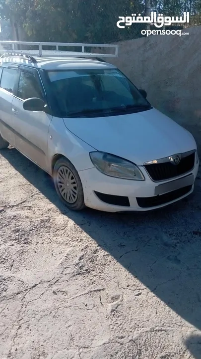 سكودا فابيا للبيع  او البدل موديل 2013
