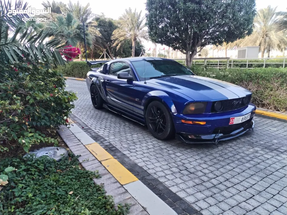 فورد موستنج 2006 GT كيت بحاله ممتازه