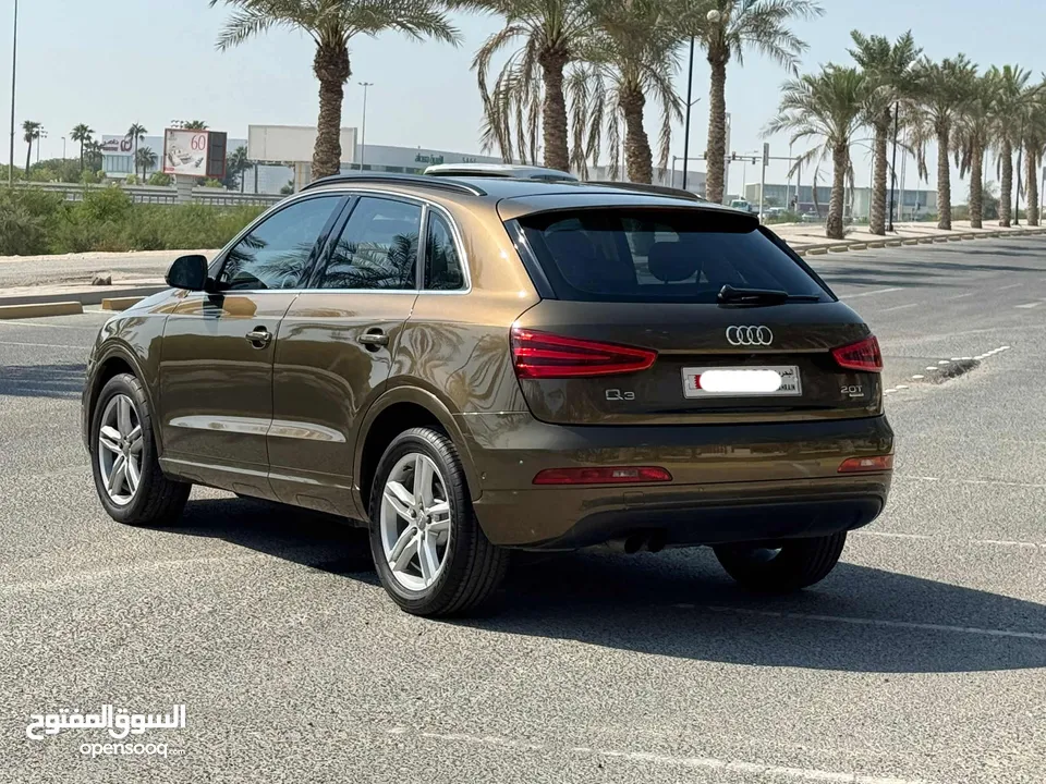 Audi Q3 / 2014 (Brown)