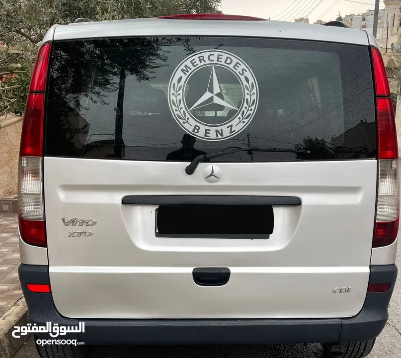 باص مرسيدس فيتو نقل مشترك لون سلفر موديل 2006   فحص 4جيد ولا نقطة صدا او هريان قطارة في صرف الديزل