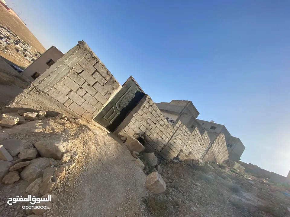 بيت مستقل للبيع في حي المغيرات