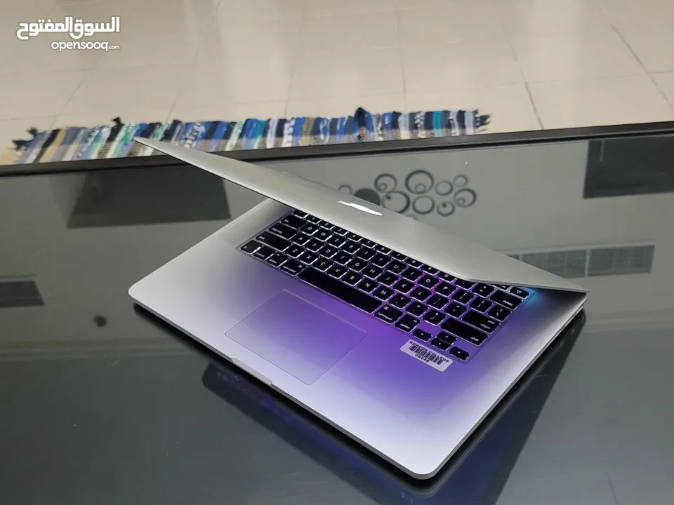 Macbook PRO 15 (2015) Dual Graphics - Core i7/16gb Retina Display - Apple