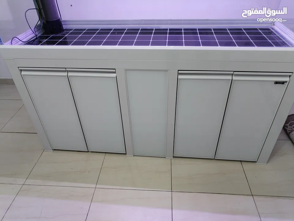 حوض أجنبي متر ونص