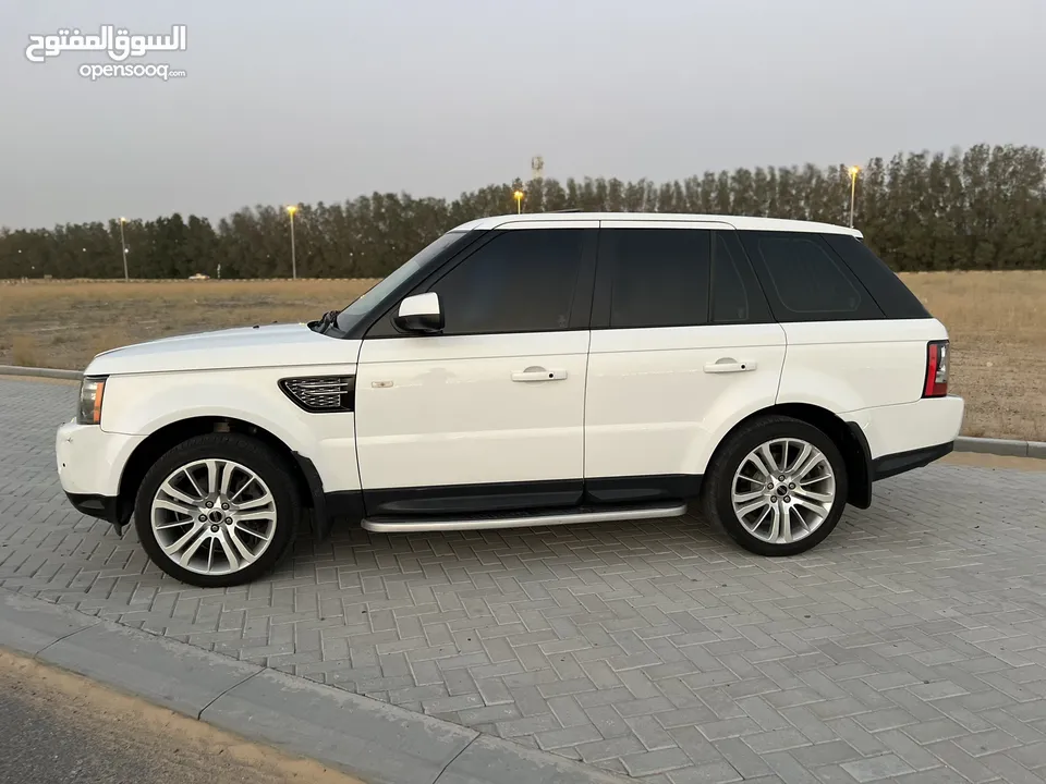 RANGE ROVER SPORT GCC FREE ACCIDENT EXCELLENT CONDITION VERY CLEAN