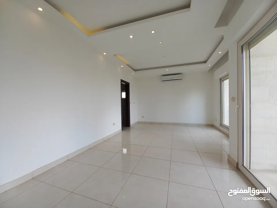 فيلا للايجار في منطقة عبدون  ( Property 36562 ) سنوي فقط