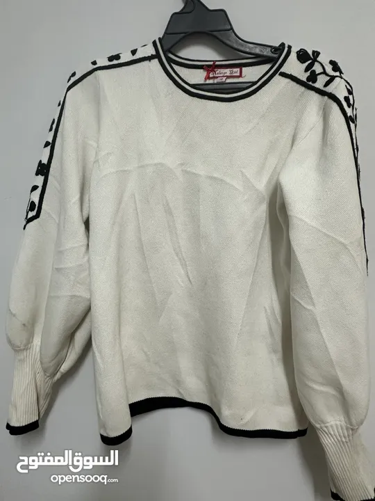 ملابس نسائية مستعمل شبه جديد