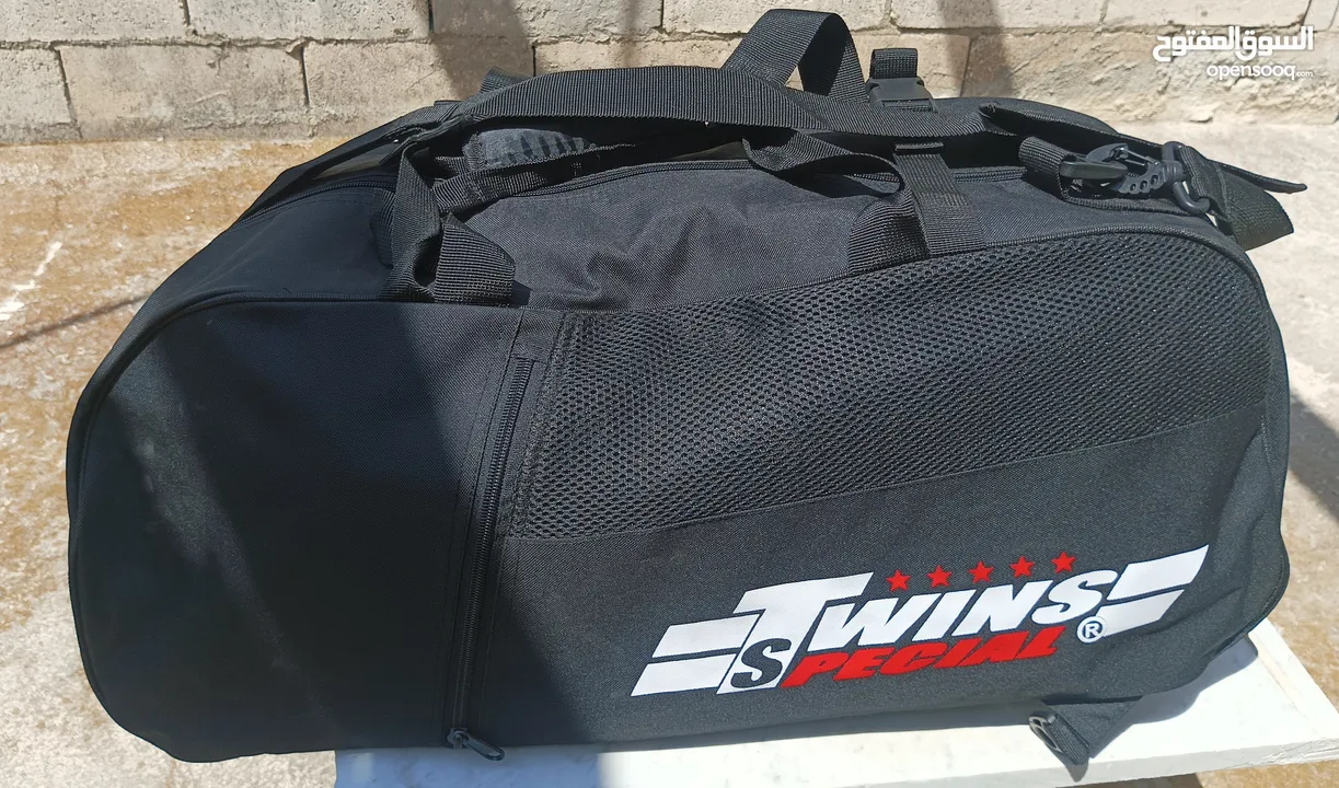 Twins Sports Bag – Durable, Spacious, and Designed for Fighters