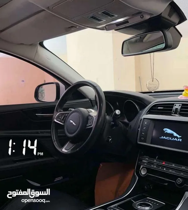Jaguar XE 2019
