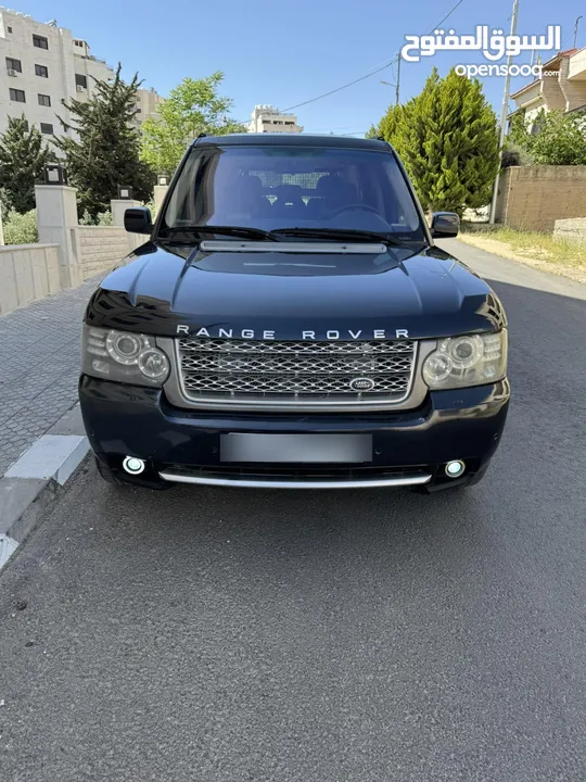 رنج روفر فوج Range Rover Vogue محول 2012 للبيع مع الرقم بسعر مغري